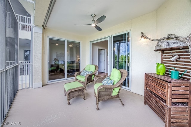 view of patio with ceiling fan