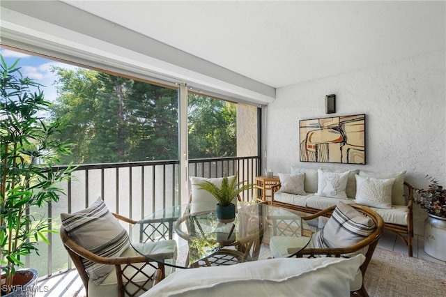 view of sunroom / solarium