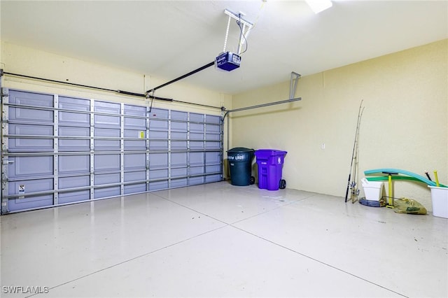 10644 Pelican Preserve Blvd Unit 102, Fort Myers, FL 33913 - garage with a garage door opener