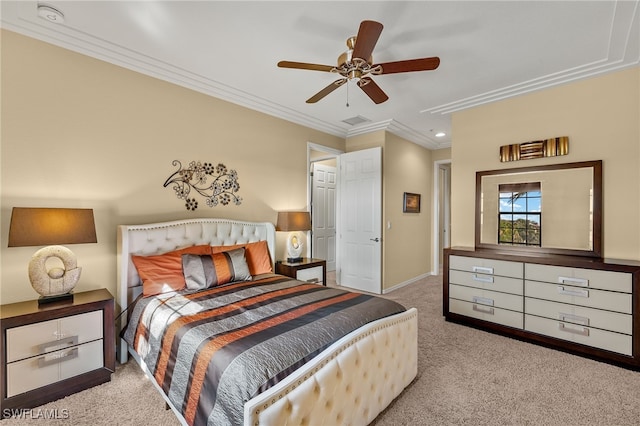 bedroom featuring ceiling fan, light colored carpet, visible vents, baseboards, and ornamental molding