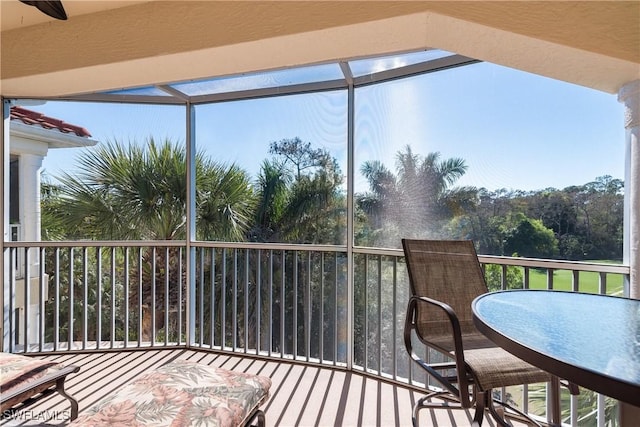 view of sunroom / solarium