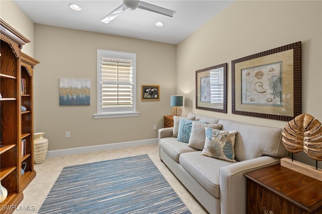 living area with ceiling fan, baseboards, and recessed lighting