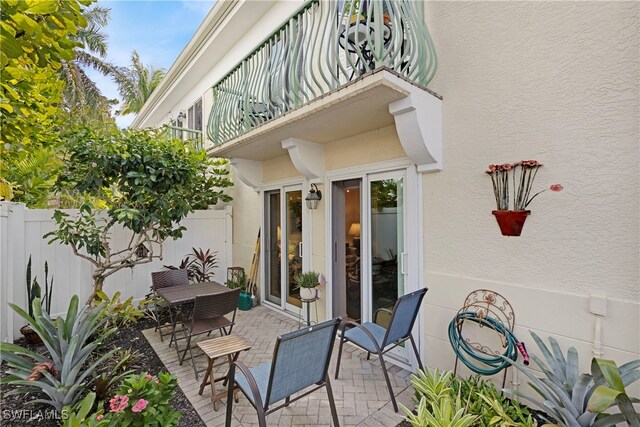 445 3rd Ave S Unit 102, Naples, FL 34102 - patio / terrace featuring a patio