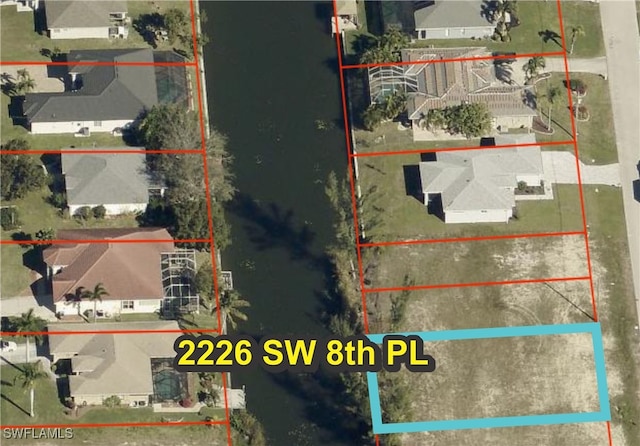 Listing photo 2 for 2226 SW 8th Pl, Cape Coral FL 33991