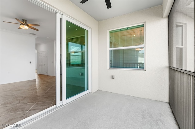 balcony with ceiling fan