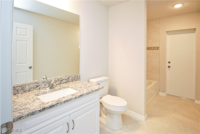 full bathroom featuring toilet, shower / tub combination, baseboards, and vanity