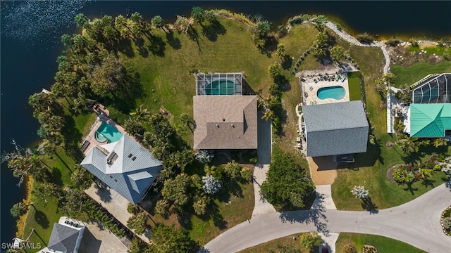 bird's eye view featuring a water view