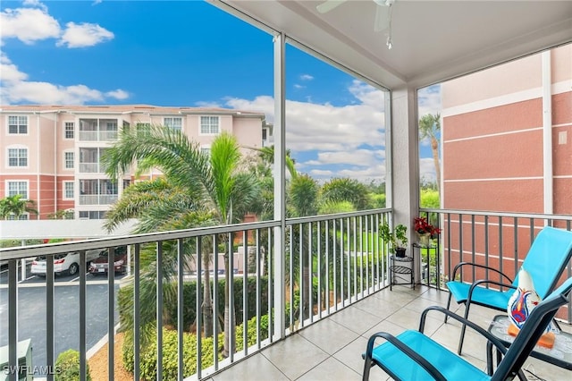 balcony featuring ceiling fan