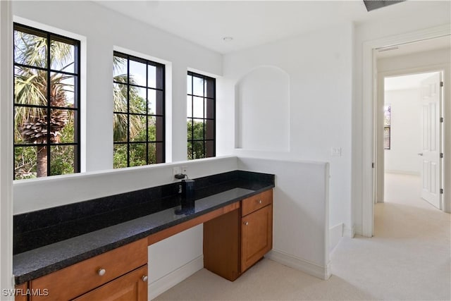 bathroom with visible vents and vanity