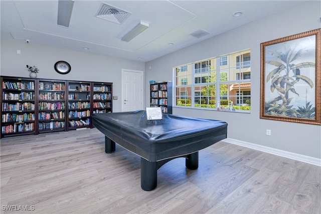 game room featuring light wood-type flooring, baseboards, billiards, and visible vents