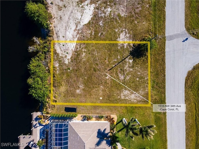 Listing photo 2 for 1515 NW 34th Ave, Cape Coral FL 33993