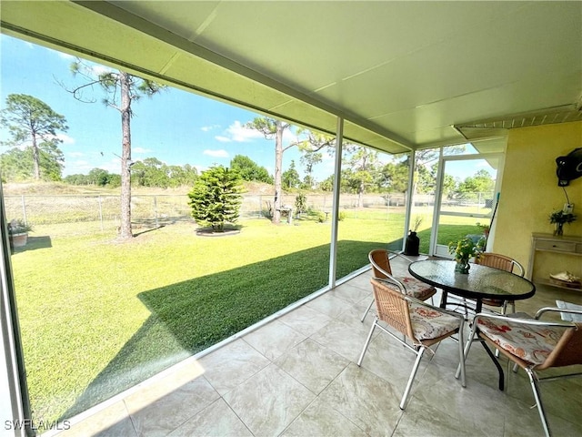 view of sunroom / solarium