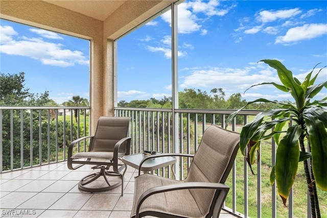 view of sunroom / solarium