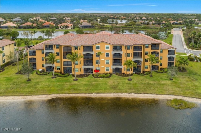 bird's eye view with a water view