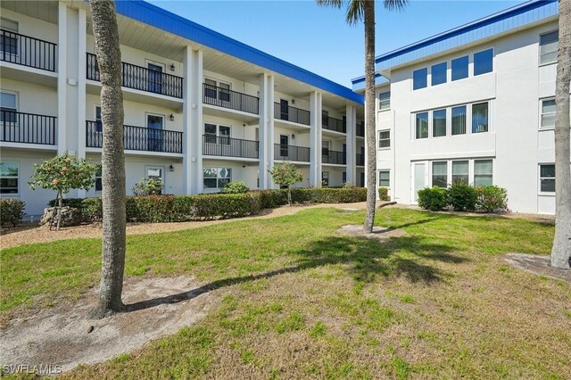 1828 Pine Valley Dr Unit 109, Fort Myers, FL 33907 - photo 47