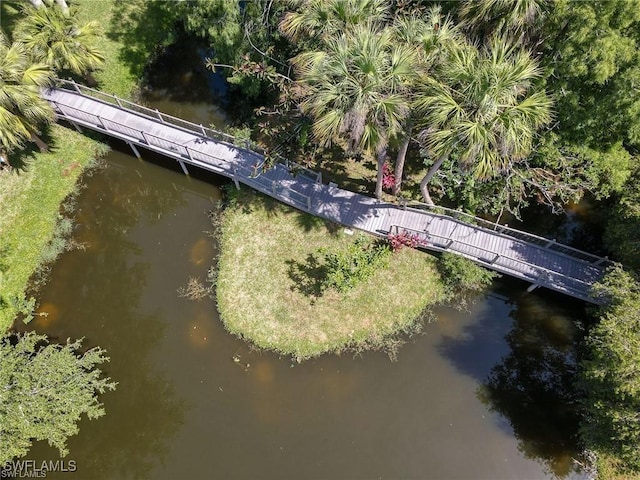 bird's eye view featuring a water view