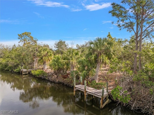 Listing photo 3 for 3111 Banyan Way, Punta Gorda FL 33950