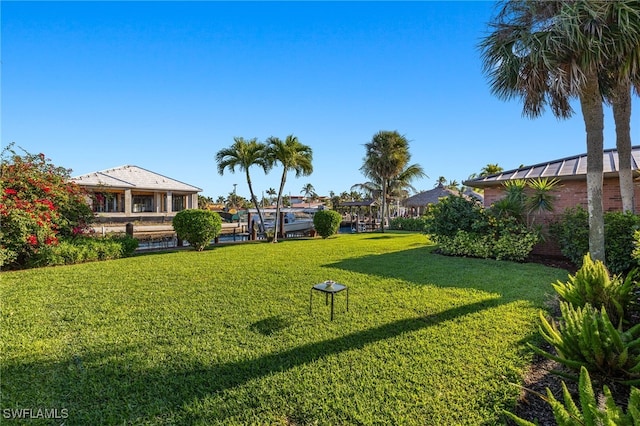 1525 Osprey Ave, Naples, FL 34102 - view of grassy yard