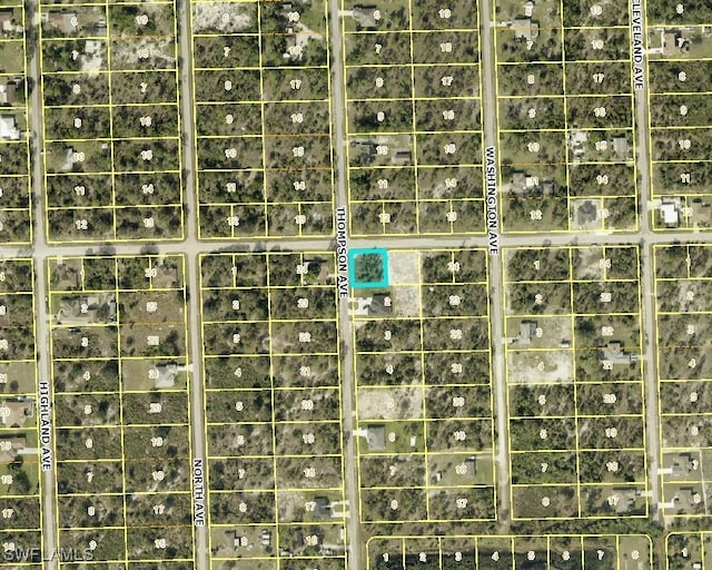 Listing photo 3 for 1300 E 10th St, Lehigh Acres FL 33972