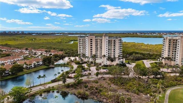 bird's eye view featuring a water view