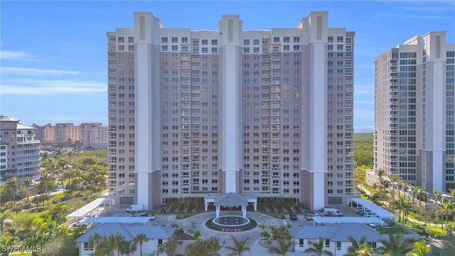 view of building exterior featuring a city view