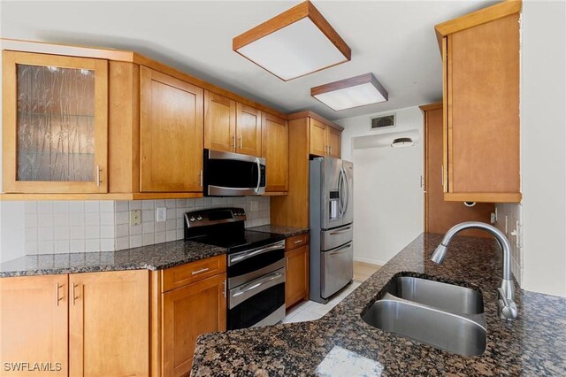 110 Bennington Dr Unit 2, Naples, FL 34104 - photo 13