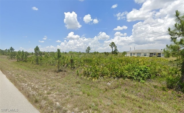 Listing photo 2 for 961 Derby St, Lehigh Acres FL 33974