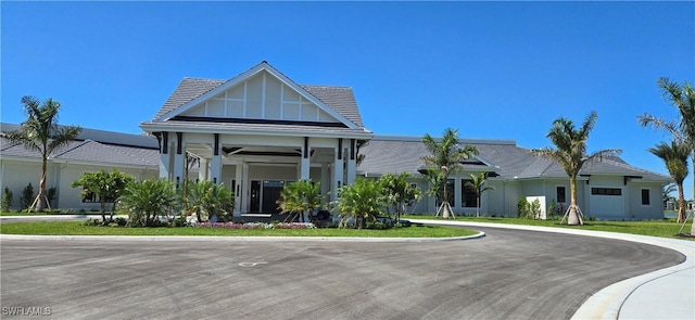 view of front of house featuring stucco siding