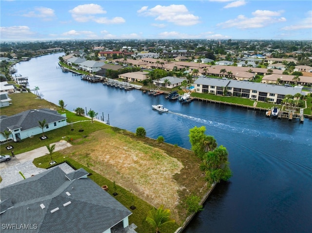 Listing photo 3 for 1101 SE 38th St, Cape Coral FL 33904