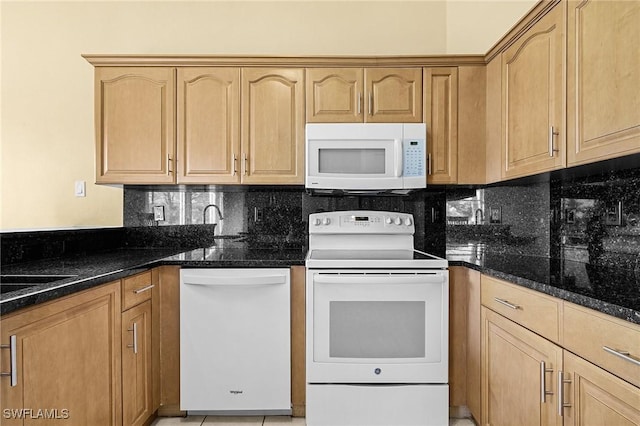 3266 Sturgeon Bay Ct, Naples, FL 34120 - kitchen with white appliances, decorative backsplash, and light brown cabinetry