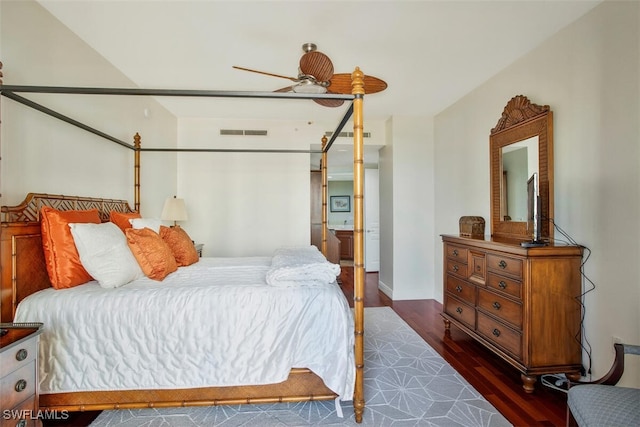 970 Cape Marco Dr Unit 1107, Marco Island, FL 34145 - bedroom featuring dark wood finished floors, visible vents, and a ceiling fan