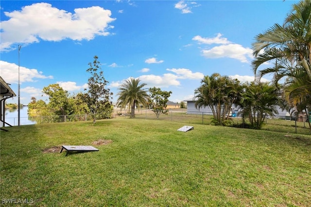 view of yard featuring fence