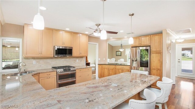 2206 Imperial Golf Course Blvd, Naples, FL 34110