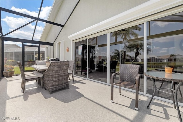 view of sunroom / solarium