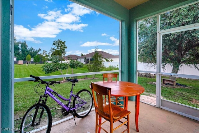 view of sunroom / solarium