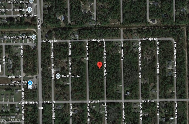 Listing photo 3 for 2113 Grayson Ave, Alva FL 33920