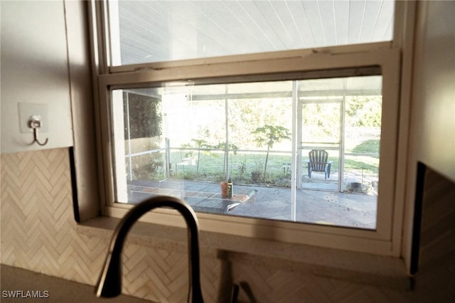 interior details featuring a sink