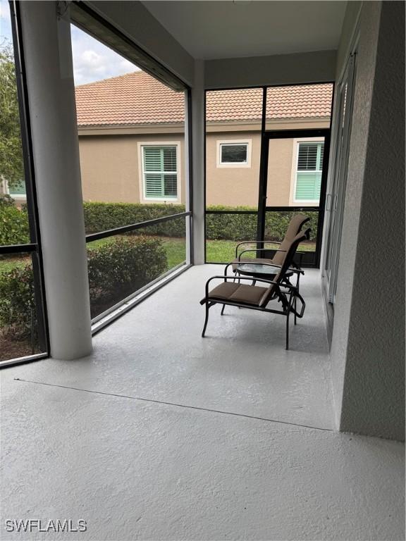 view of sunroom / solarium