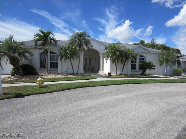 view of front of property with stucco siding