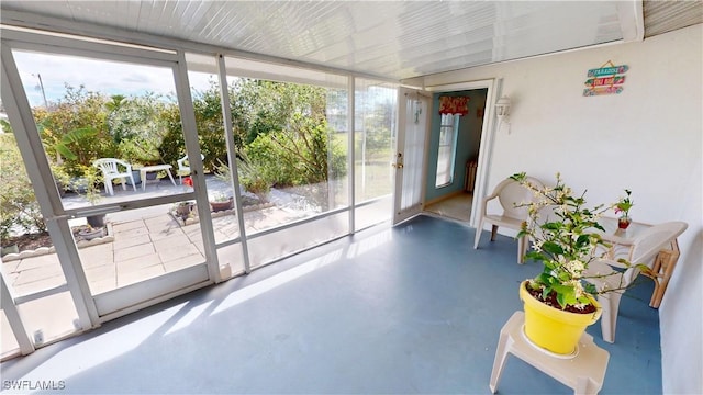 entryway with concrete floors