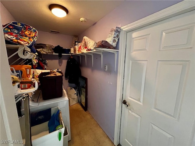 view of spacious closet