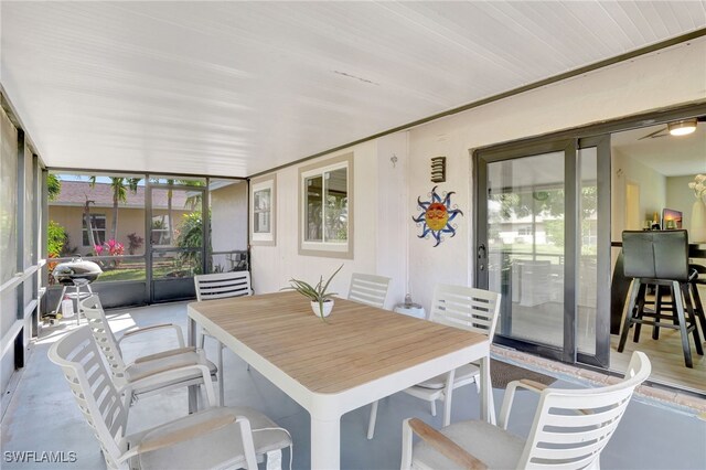 view of sunroom / solarium