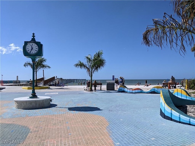 view of property's community featuring a water view