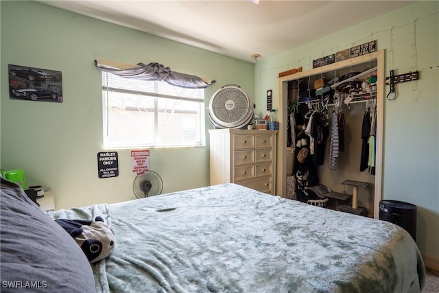 bedroom with a closet