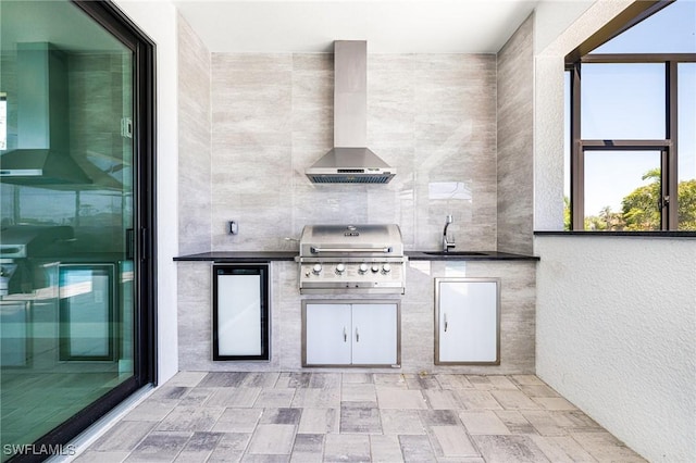 1316 SW 23rd St, Cape Coral, FL 33991 - view of patio with a sink