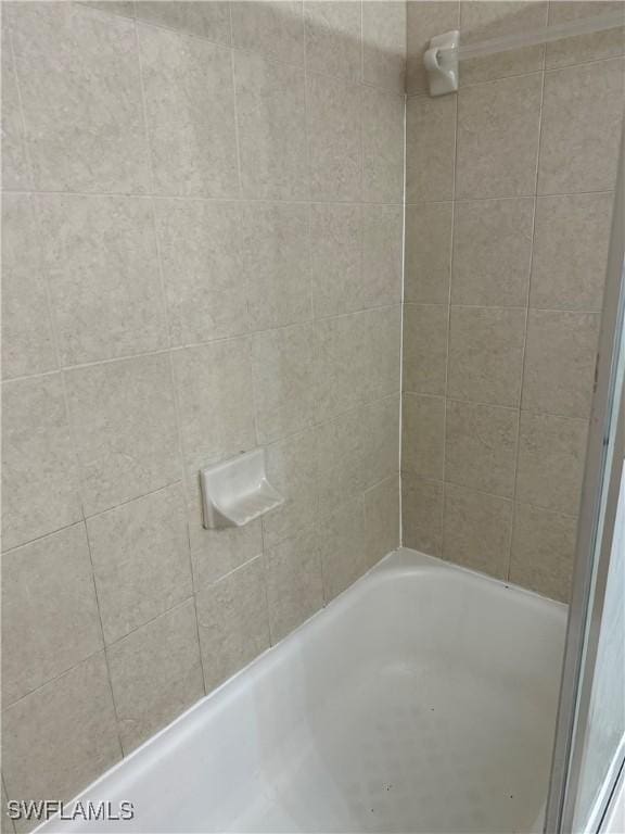 8484 Bernwood Cove Loop Unit 1301, Fort Myers, FL 33966 - view of full bath