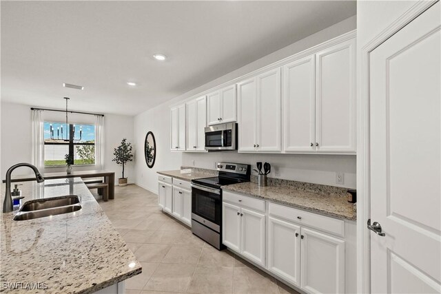 3252 Altimira Dr, Fort Myers, FL 33905 - photo 12
