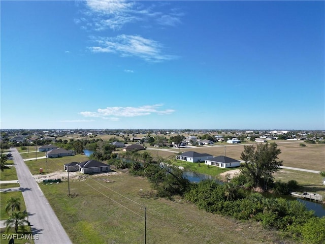 Listing photo 3 for 2118 NE 20th St, Cape Coral FL 33909