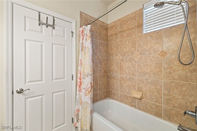 full bath featuring shower / tub combo