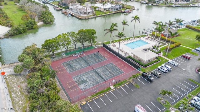 bird's eye view featuring a water view